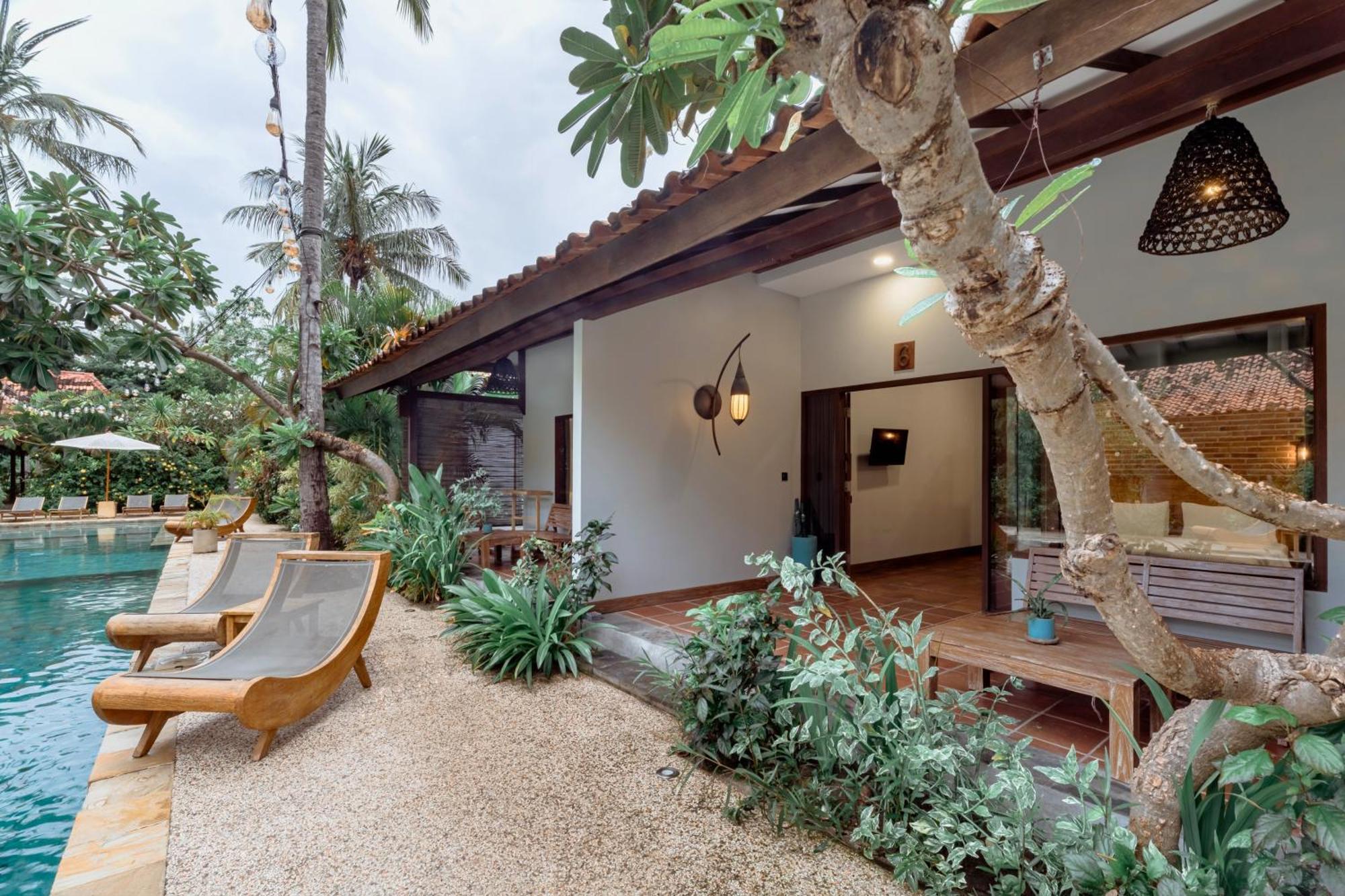 Belukar Villas Гили Траванган Экстерьер фото